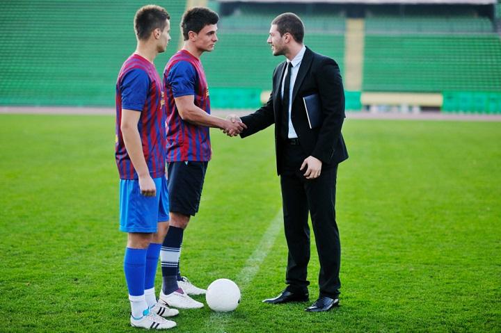 Recommendations for Sustaining Excellence in Competitive Sports Journalism